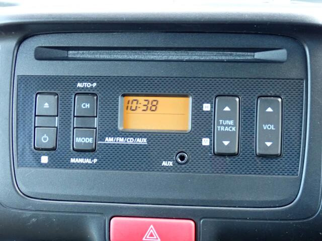 CD�I�[�f�B�I�E���W�I���t���Ă܂��B