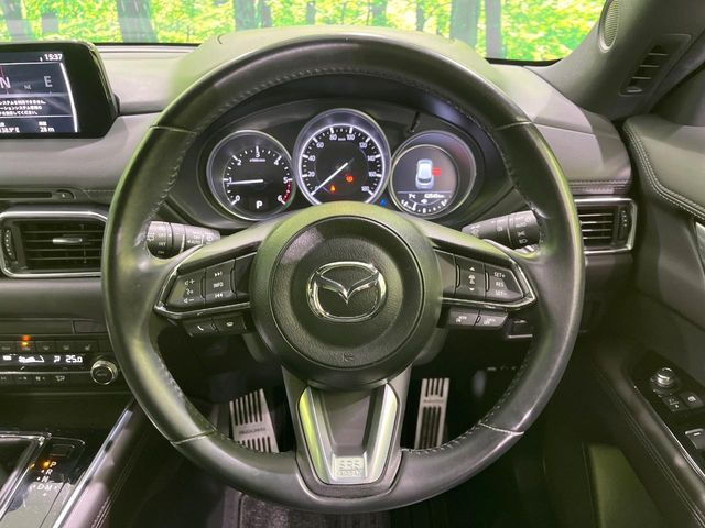 �y�����v�����X�e�A�����O�z�㎿�Ȋv���g�p���邱�ƂŁA��ɂ����������݂ƂĂ��^�]���₷���n���h���ł���