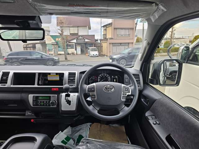 ハイエース2.7 GL ロング ファインテックツアラー 4WD