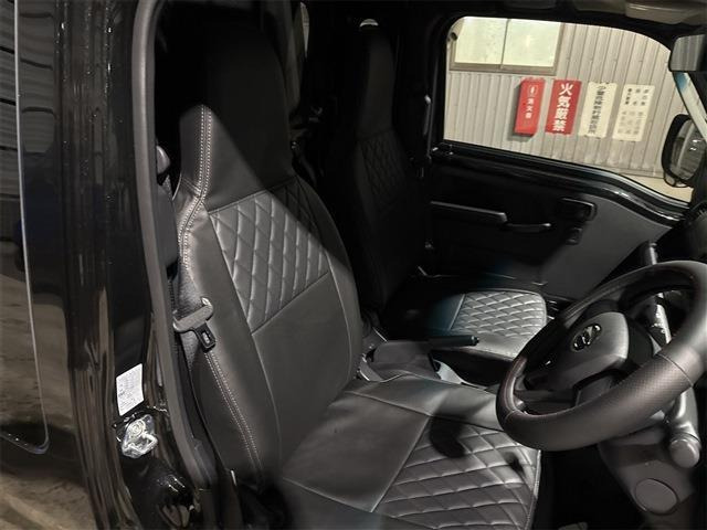 ���k���[���ɂ̓L�b�Y���[�����������Ă��܂������q�l�A��ł��������Ƃ��Ԃ����I�т��������܂�!