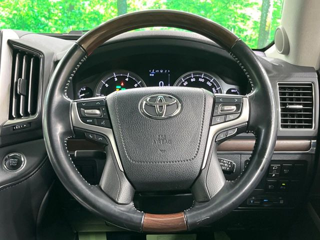 �y�����v�����X�e�A�����O�z�㎿�Ȋv���g�p���邱�ƂŁA��ɂ����������݂ƂĂ��^�]���₷���n���h���ł���