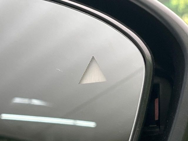 �y������p���m�z���s���A�h�A�~���[�̎��p�ɂȂ�₷���ӏ��Ɍ㑱�Ԃ��ڋ߂���ƃT�C�h�~���[�t�߂Ɍx����\���A�h���C�o�[�ɒ��ӊ��N�����Ă���܂��B