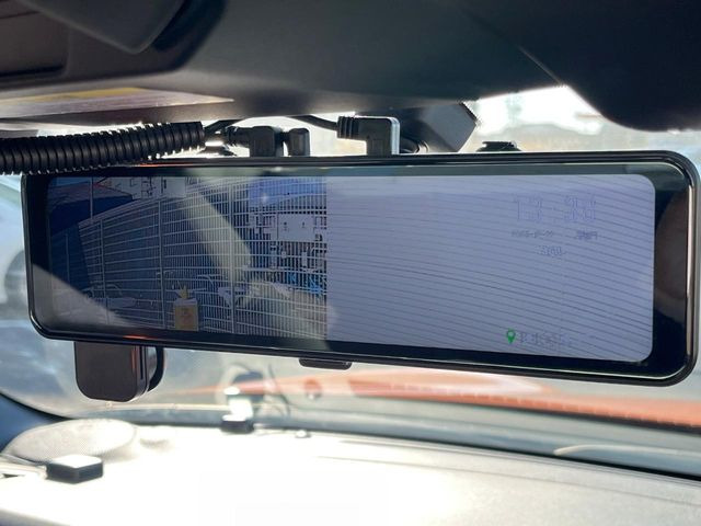 �y�f�W�^���C���i�[�~���[�z��Ȃ̑傫�ȉו��⓯��҂Ō�����m�F���Â炢���ł����S!�J�������B�e�����ԗ�����̉f�������[���~���[���ɕ\���B�N���A�Ȏ��E�ŏ󋵂̊m�F���\�ł�!