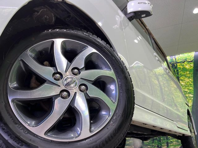 �y����14�C���`�A���~�z�C�[���z�O�ςɃ}�b�`���������A���~�z�C�[���𑕒����Ă���܂��B�e��ЊO�A���~�z�C�[����A�X�^�b�h���X�^�C�����戵�����Ă���܂��B���񂲑��k����������