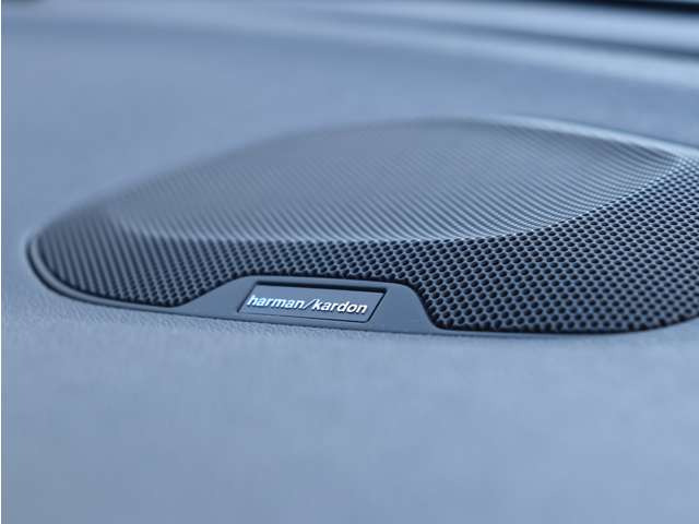 �h�C�c�̃{���{���`���[�j���O���[�J�[HEICO SPORTIV�̐��K�̔��X���t���ƈ��m���ɂ�HEICO SPORTIV�v���~�A���p�[�g�i�[KANTO / TOKAI�Ƃ��ĉ^�c�����Ă��܂��B