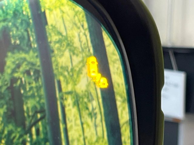 �y�u���C���h�X�|�b�g�C���t�H���[�V�����z���s���A�h�A�~���[�̎��p�ɂȂ�₷���ӏ��Ɍ㑱�Ԃ��ڋ߂���ƃT�C�h�~���[�t�߂Ɍx����\���A�h���C�o�[�ɒ��ӊ��N�����Ă���܂��B