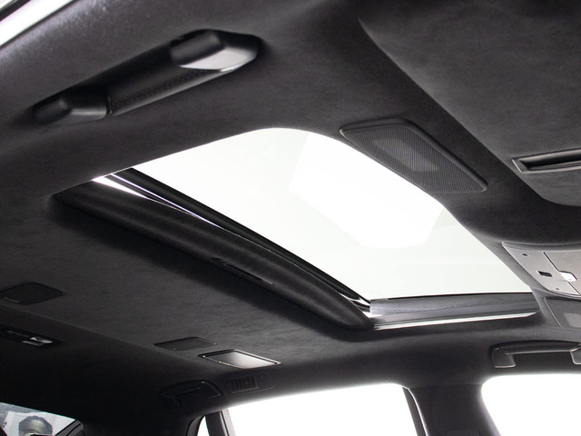 ���l�C�����̃T�����[�t!�l�X�ȃh���C�u�V�[���Ŋ��􂵂Ă���܂�!!�J��������ԓ���Ԃ͋C�����������ł���!