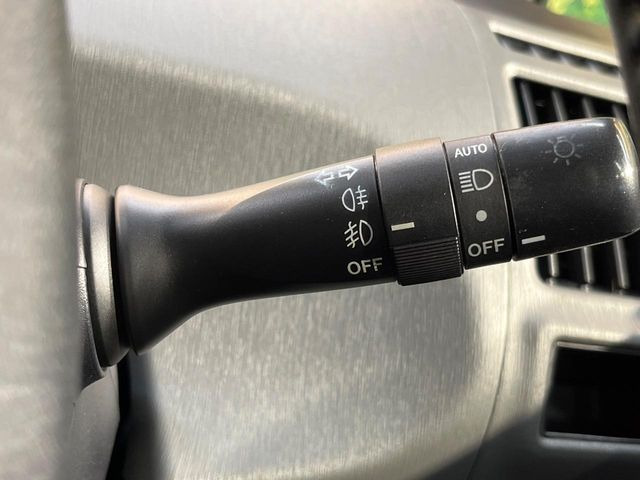 �y�I�[�g���C�g�z����̖��邳�ɉ����Ď����Ńw�b�h���C�g�̓_���E�������ł���@�\�ł�!���C�g�̕t���Y��E�����Y��Ȃǂ������Ȃ�A�J�̓���[���̑��s�����S!�g���l���ʉߎ����֗��ł��ˁ�