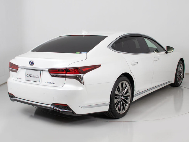 ���I�ȃ��A�r���[�Ō�����܂��B�����ȘȂ܂��͍����ԂȂ�ł͂ł��B