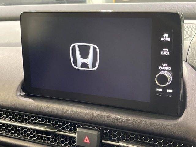 �y9�C���` �z���_�R�l�N�g�f�B�X�v���C�z���F���̍������ʃf�B�X�v���C�Ńi�r�̎g�p��A�������̃X�}�[�g�t�H���ƘA�g����bluetooth�ł̉��y�Đ����\�ł���