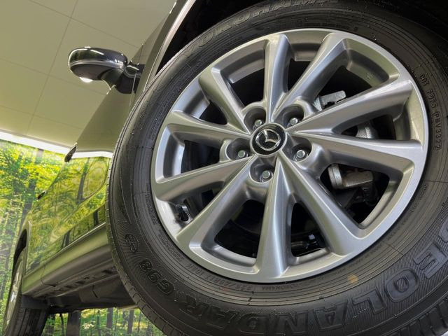 �y����17�C���`�A���~�z�C�[���z�O�ςɃ}�b�`���������A���~�z�C�[���𑕒����Ă���܂��B�e��ЊO�A���~�z�C�[����A�X�^�b�h���X�^�C�����戵�����Ă���܂��B���񂲑��k����������