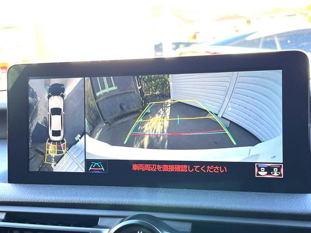 �y�p�m���~�b�N�r���[���j�^�[�z��p�̃J�����ɂ��A�ォ�猩���낵���悤�Ȏ��_��360�x�N���}�̎��͂��m�F���邱�Ƃ��ł��܂������p�������m�F���₷���A�����ꏊ�ł̐؂�Ԃ��⒓�Ԃ��X���[�Y�ɍs���܂��B