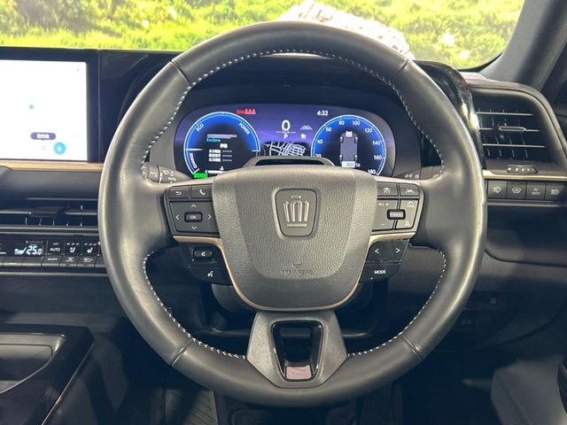 �y�����v�����X�e�A�����O�z�㎿�Ȋv���g�p���邱�ƂŁA��ɂ����������݂ƂĂ��^�]���₷���n���h���ł���