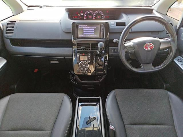 ヴォクシー2.0 ZS 煌III