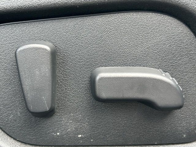 �y�p���[�V�[�g�z�X�C�b�`��ŊȒP�ɃV�[�g�̔��������\!�d��������͂�����܂���!���K�ȃV�[�g�|�W�V�����ɃZ�b�g���āA���K�ȃh���C�u�����y���݂��������B