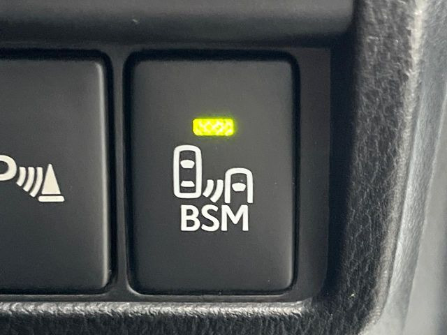 �y�u���C���h�X�|�b�g���j�^�[�z���s���A�h�A�~���[�̎��p�ɂȂ�₷���ӏ��Ɍ㑱�Ԃ��ڋ߂���ƃT�C�h�~���[�̃����Y�Ɍx����\��!�h���C�o�[�ɒ��ӊ��N�����Ă���܂��B