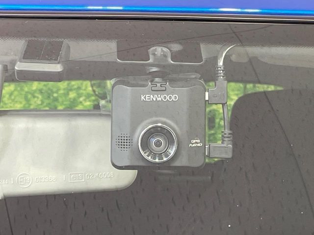 �y�h���C�u���R�[�_�[�z���S�E���S�ȃJ�[���C�t�ɕK�{�̃h���C�u���R�[�_�[�𑕔�!���s���͂������A������^�]�⎖�̂ɑ��������ۂ̏󋵂��f���ŋL�^���A����̃��X�N�ɔ����܂��B