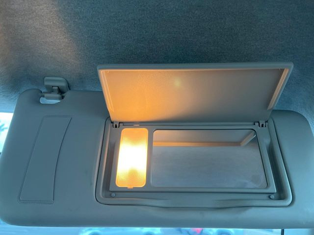 �y�o�j�e�B�~���[�z�T���o�C�U�[���ɐݒu���ꂽ�~���[�Őg�����Ȃ݃`�F�b�N!������Ƃ������C�N�����ɂ����􂵂܂���