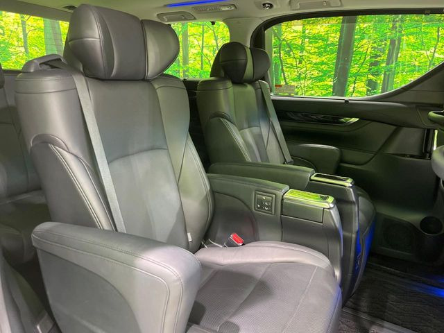 ���ڒ����̓E�H�[�N�X���[�ƂȂ��Ă���܂��B���ڂƎO��ڂ̈ړ�����~�肪�Ƃ��Ă��y�ɂȂ�̂ŁA���~��̍ۂ��X�g���X�������邱�Ƃ͂���܂����