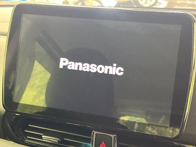 �y���ʃi�r�z�l�C�̑�^9�C���`�i�r�𑕔��B���݊��̂�����ʂ̓C���p�N�g��!�i�r���p���̃}�b�v�\���͌��₷���A�e���r��DVD�͗Տꊴ���A�b�v!�����̃h���C�u���O�b�Ɗy�����Ȃ�܂���