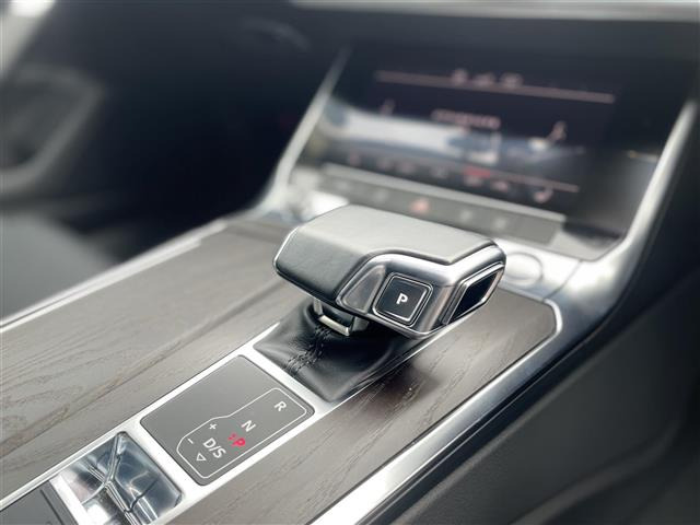 A645 TFSI クワトロ スポーツ 4WD