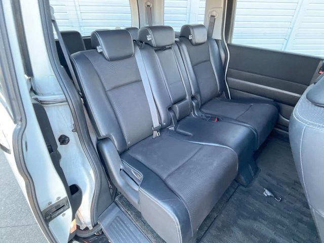 �㕔���Ȃ��C�ɂȂ�悤�ȃL�Y�E�����ւ��蓙�A�傫�ȃ_���[�W�͂Ȃ��A�ǍD�ȏ�Ԃł��B