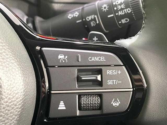 �y�A�_�v�e�B�u�N���[�Y�R���g���[���z�������H�ł̒��������s���y��!!�����ő��x��ۂN���[�Y�R���g���[�����A�Փˌy���V�X�e���ƘA�g���A�O���̎ԗ������m���ĎԊԂ�ۂ悤�ɑ��x���߂��Ă���܂�!!