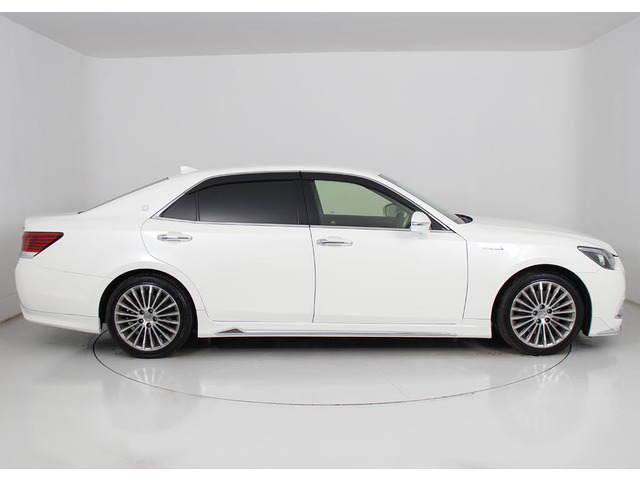 �t���G�A������������Ă��܂�!���D�݂͂������ł���?���t���Ă���f�U�C���ȊO�ɂ��A�e�u�����h�̃G�A�����i���ɂĂ���t���o���܂�!���A�G�A�����O���ăm�[�}����Ԃɂ��鎖���o���܂�!!