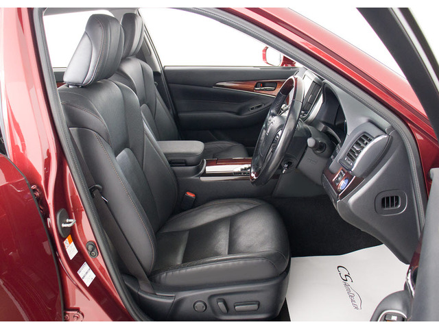 �N���A�����X�\�i�[���t���Ă��܂�!�t�����g&���A�ɃZ���T�[������A��Q���ɋ߂Â��ƌx��������h���C�o�[�ւ��m�点!�������֗��Ȑl�C�����ł�!!