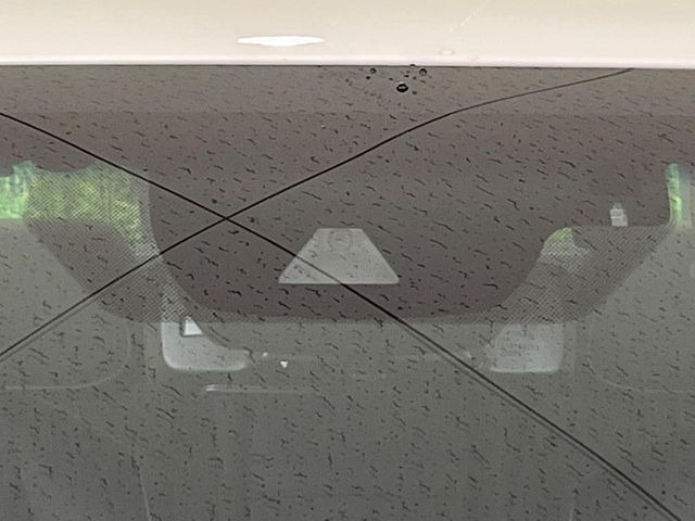 �y�v���N���b�V���Z�[�t�e�B�z�O���̎ԗ��������m���A�Փ˂������Ȏ��͌x��Œ��ӂ𑣂��A�u���[�L�𓥂ޗ͂��T�|�[�g�B�u���[�L�𓥂߂Ȃ������ꍇ�͏Փ˔�Q�y���u���[�L���쓮�A�Փˉ�����T�|�[�g���܂��B