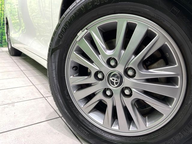 �y����15�C���`�A���~�z�C�[���z�O�ςɃ}�b�`���������A���~�z�C�[���𑕒����Ă���܂��B�e��ЊO�A���~�z�C�[����A�X�^�b�h���X�^�C�����戵�����Ă���܂��B���񂲑��k����������