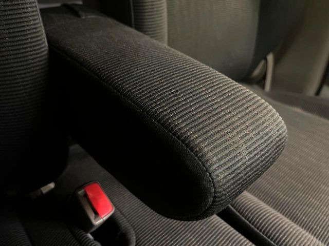 �y�A�[�����X�g�z�^�]���̐g�̂̕��S���y�����Ă����A�[�����X�g�𑕔���