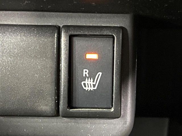 �y�V�[�g�q�[�^�[�z�������ɏd�󂷂�V�[�g�q�[�^�[!�G�A�R����葁�����܂��Ă����̂Ŋ�����̐l�����S�ł��ˁ�G�A�R���̉����͊������邩����A�Ƃ������ɂ����������߂ł��B