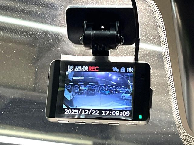 �y�h���C�u���R�[�_�[�z���S�E���S�ȃJ�[���C�t�ɕK�{�̃h���C�u���R�[�_�[�𑕔�!���s���͂������A������^�]�⎖�̂ɑ��������ۂ̏󋵂��f���ŋL�^���A����̃��X�N�ɔ����܂��B