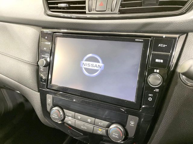 �y����9�^�i�r�z�l�C�̏����i�r�𑕔����Ă���܂��B�i�r�̎g���₷���͂������A�I�[�f�B�I�@�\���[��!�L�����v�◷�s�͂������A�ʋ΂┃�����ȂǕ��i�̃h���C�u���y�����Ȃ�͂���