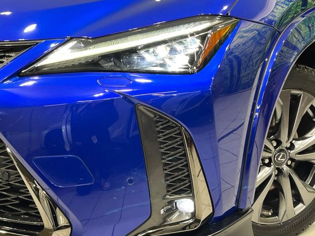 �y�O��LED�w�b�h���C�g�z�X�^�C���b�V���Ȍ����ڂ̎O��LED�w�b�h���C�g�𑕔���X�^�C�������łȂ��A��Ԃ̑��s�����E�ǍD�ň��S���Ă���肢�������܂��B