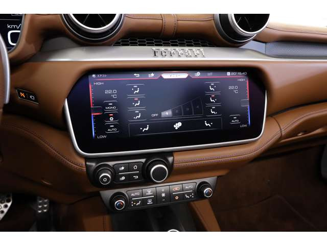 �G�A�R���͉��K�ȉ��x�Ǘ����\�ŁA�ԓ��̋�Ԃ���ɗ��z�̊��ɕۂ��܂��B�㎿�ȑf�ނƂƂ��ɁA�D��ȃh���C�u�������\���������܂��B