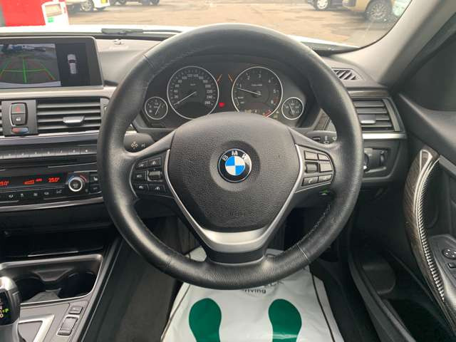 3シリーズツーリング320d ブルーパフォーマンス ラグジュアリー