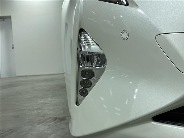 プリウス1.8 A ツーリングセレクション