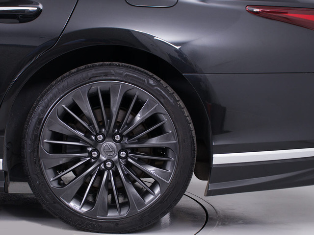 �m�C�Y���_�N�V�����@�\�t������20�C���`����!�A���~�z�C�[���̕ύX���\�ł�!���q�l�̂��D�݂�1����쐬�\�ƂȂ�܂�!���ڍׂ̓X�^�b�t�܂ł��q�˂��������B