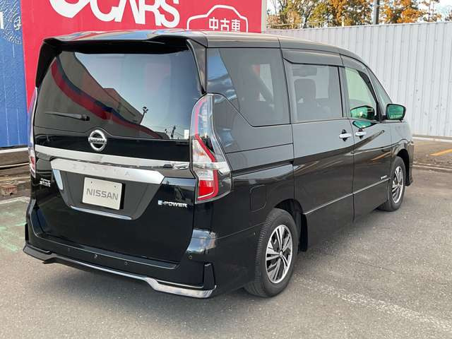 セレナ1.2 e-POWER ハイウェイスターV
