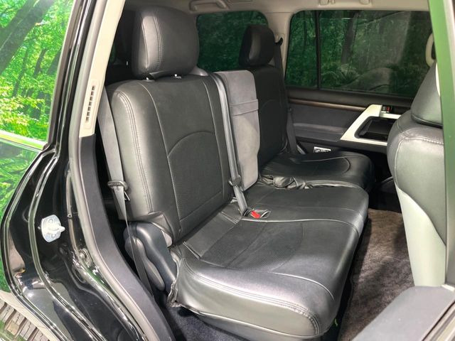 �L�X�Ƃ���2��ڃV�[�g�͋��Z���������A���S�n�����K!�F�B��Ƒ��Ƃ̂��o�����ɂ҂�����ł��B�x�r�[�V�[�g��`���C���h�V�[�g�g�p�������K�ɂ��߂�������������\���ȋ�Ԃ��m�ۂ��Ă��܂��B