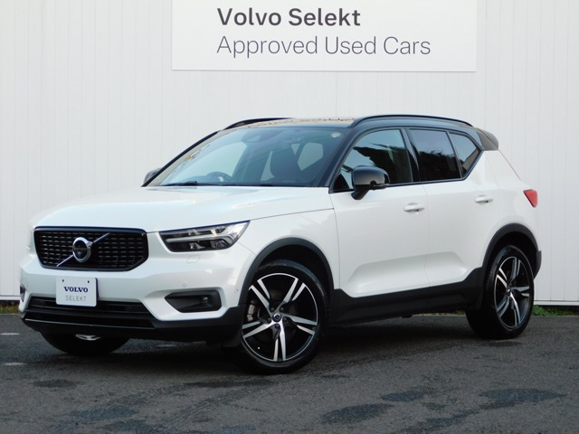 XC40T4 AWD Rデザイン 4WD