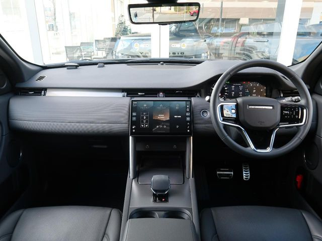 ディスカバリースポーツダイナミック SE 2.0L D200 ディーゼル 4WD