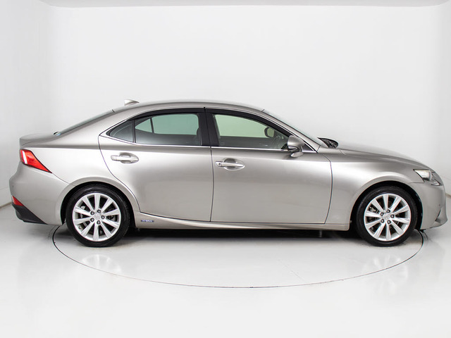 18�C���`�A���~!!�A���~�z�C�[���̕ύX���\�ł�!���q�l�̂��D�݂�1����쐬�\�ƂȂ�܂�!���ڍׂ̓X�^�b�t�܂ł��q�˂��������B