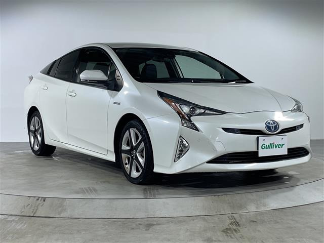 プリウス1.8 A ツーリングセレクション