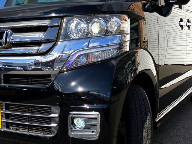 �yHID�w�b�h���C�g�z���ɖ��邭�O�����Ƃ炵�Ă����̂ŁA���V����Ԃ̑��s�������E�ǍD�ň��S���Ă���肢�������܂��B