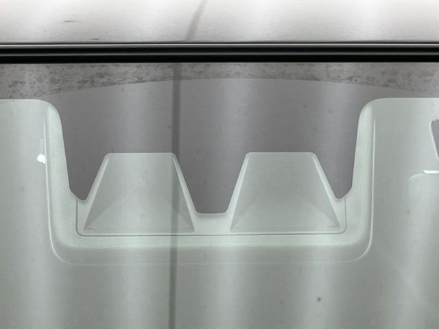 �y�X�}�[�g�A�V�X�g�z���s���ɑO���̎ԗ�����F�����A�Փ˂������Ȏ��͌x��ƃu���[�L�ŏՓˉ���Ɣ�Q�y�����A�V�X�g�B�����S�Ƀh���C�u�����y���݂��������܂��B