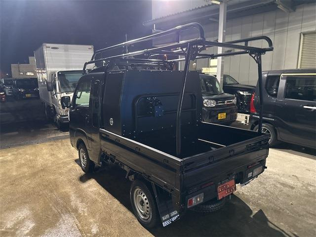 �݌ɎԂ́A�F�X�ȎԎ킪�������p�ӂ������Ă���܂��B