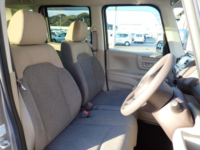 �t�����g�V�[�g�A��ԗǍD�ň��S�ł��B�傫�ȉ�����Ȃ����S�ł�